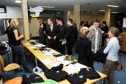 Einladung  zur HAWK-Party