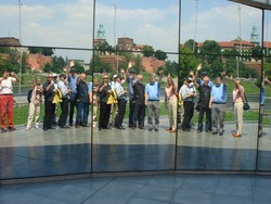 Im Spiegel des Weltkulturerbes: Hildesheimer HAWK-Professoren besuchen Krakau.