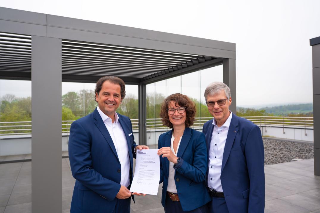 Evi ist langjähriger Partner.